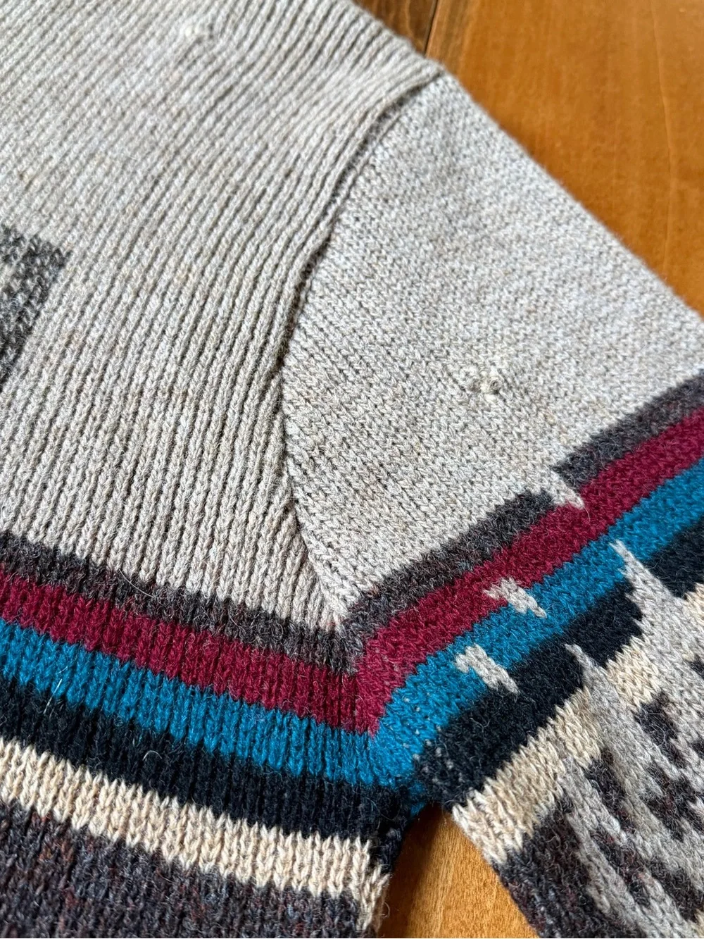 Vintage Pendleton Aztec Southwestern Pattern Wool Crewneck Sweater
